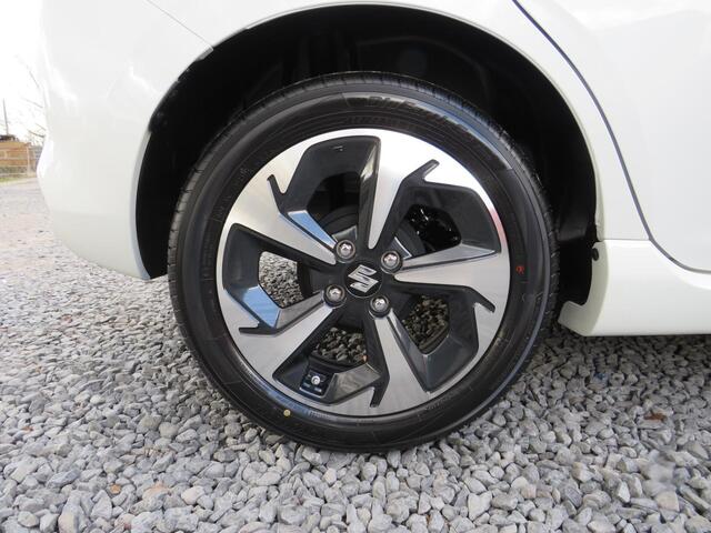 Suzuki SWIFT 1.2 Style Smart Hybrid, Automaat, ORG NL, Parkeersensoren, Draadloos Carplay