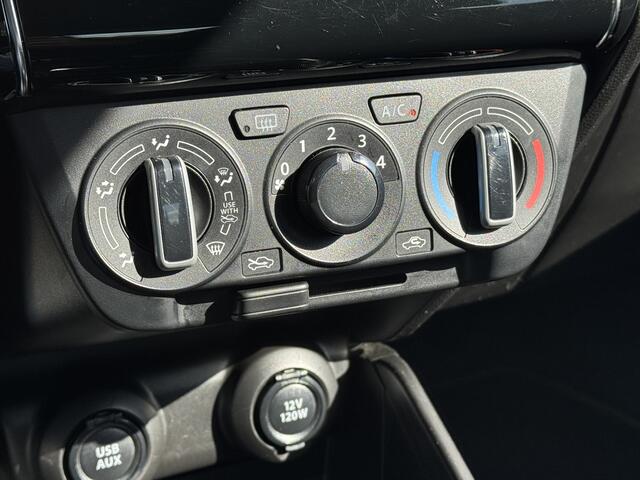 Suzuki SWIFT 1.2 Select * Achteruitrijcamera * Stoelverwarming *