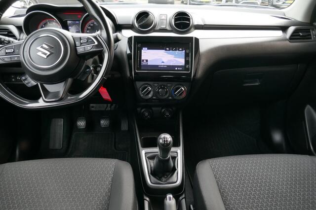 Suzuki SWIFT 1.2 SELECT SMART HYBRID AIRCO/CAMRA/TREKHAAK/STOELVERW.