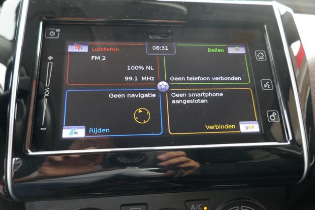 Suzuki SWIFT 1.2 SELECT SMART HYBRID AIRCO/CAMRA/TREKHAAK/STOELVERW.