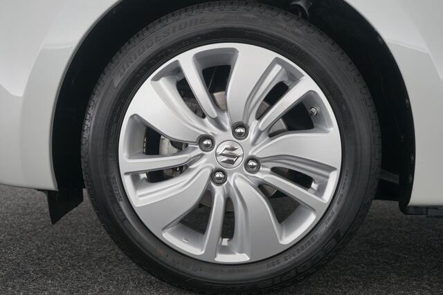 Suzuki SWIFT 1.2 Select Smart Hybrid
