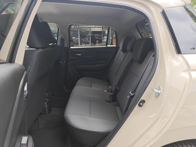Suzuki SWIFT 1.2 Select Smart Hybrid
