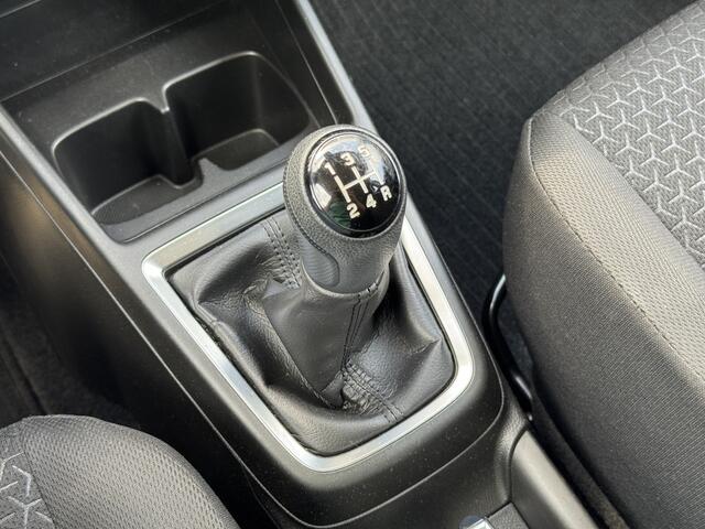 Suzuki SWIFT 1.2 Select Smart Hybrid * Achteruitrijcamera * Stoelverwarming *