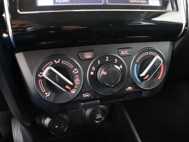 Suzuki SWIFT 1.2 Select Smart Hybrid | Dealer onderhouden | Dodehoek detectie | Stoelverwarming | Pakeersensoren achter | Achteruitrijcamera | Cruise Control Adaptive | Navigatie | Apple CarPlay/Android Auto |