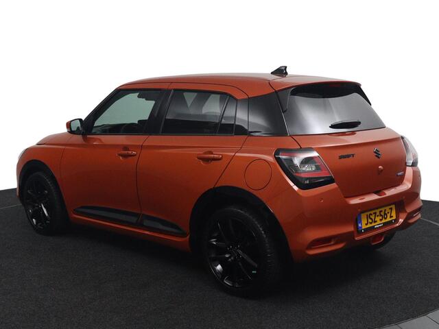 Suzuki SWIFT 1.2 Style Smart Hybrid | Black Rhino Pakket | Origineel NL | Climate Control | Dodehoek Detectie | Navigatie | Stoelverwarming |