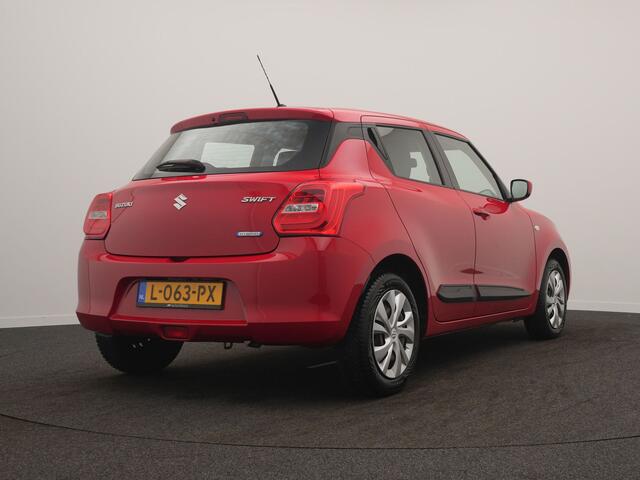 Suzuki SWIFT 1.2 Comfort Smart Hybrid - RIJKLAARPRIJS - All Seasonbanden - Adaptive Cruise Control - DAB - Multimediascherm