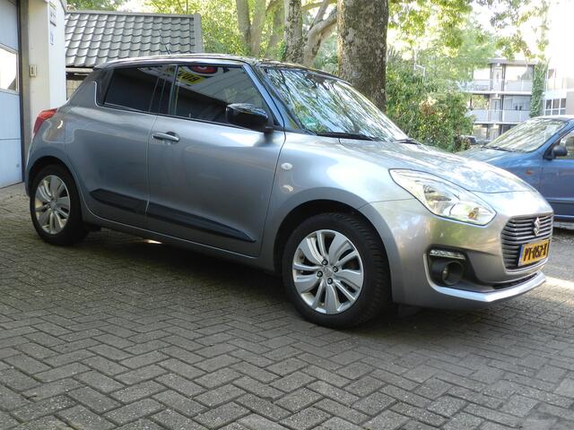 Suzuki SWIFT 1.2 Automaat 5DrsSelect Apple Android Navi Camera Metallic Lak