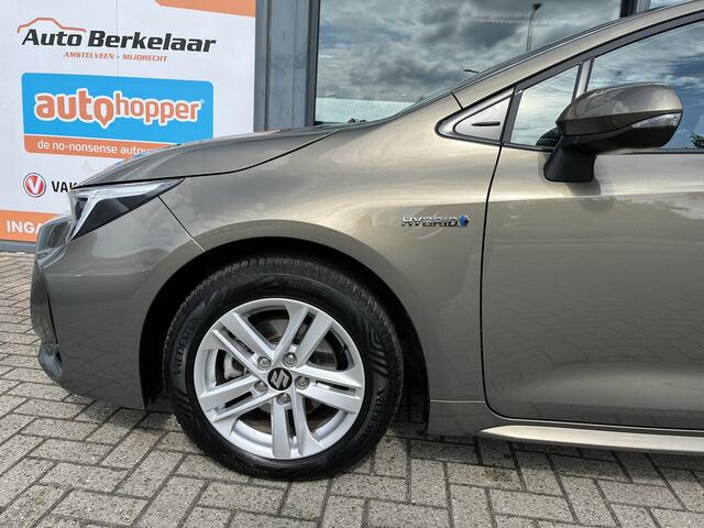 Suzuki Swace 1.8 Hybrid Style Automaat | Stoelverwarming | Parkeersensoren | Camera achter | Parkeersensoren voor en Achter |