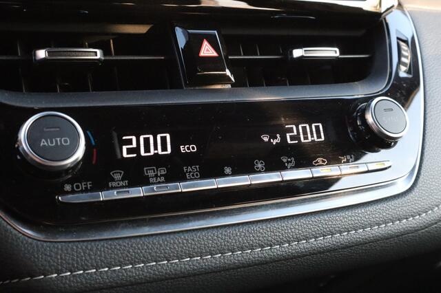 Suzuki Swace 1.8 Hybrid Style Stuur/Stoelverwarming/Apple/AndroidAuto