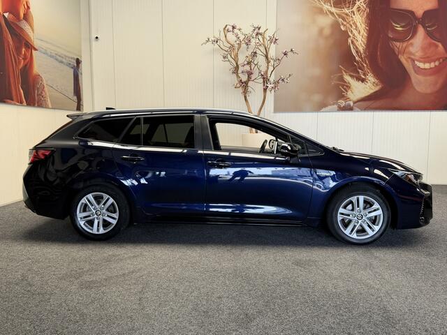 Suzuki Swace 1.8 HYBRID STYLE AUTOMAAT CRUISE CONTROL CLIMATE CONTROL STOEL, VOORRUIT EN STUURVERWARMING APPLE CARPLAY/ANDROID RIJSTROOKSENSOREN 16" LICHTMETALEN VELGEN ZEER MOOI !!