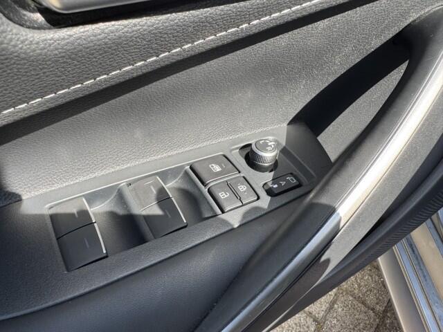 Suzuki Swace 1.8 Hybrid Select