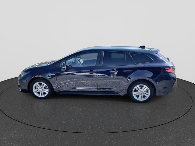 Suzuki Swace 1.8 Hybrid Style