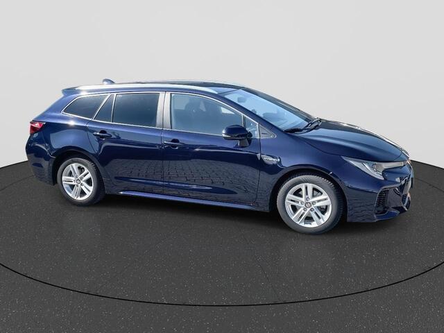 Suzuki Swace 1.8 Hybrid Style
