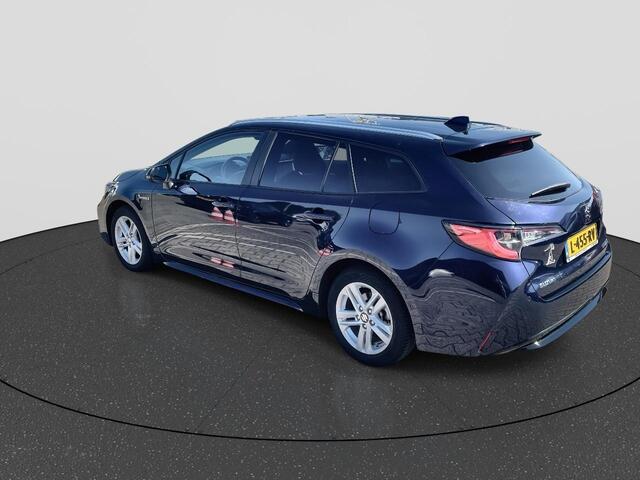 Suzuki Swace 1.8 Hybrid Style
