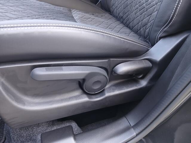 Suzuki VITARA 1.5 Hybrid Style | MY 2024 | BSM dode hoek | Navi | PDC v+a |