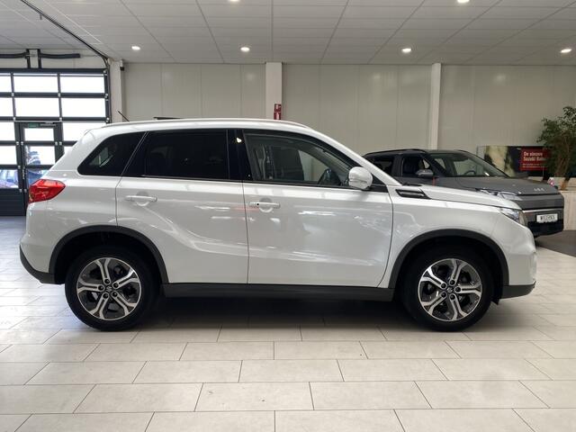 Suzuki VITARA 1.6 High Executive [ TREKHAAK I PANORAMADAK I CAREPLAY & CLIMA ]