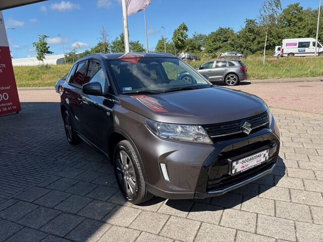 Suzuki VITARA 1.4 Boosterjet Select Smart Hybrid | Navi | Camera | 3200 km Dealeronderhouden