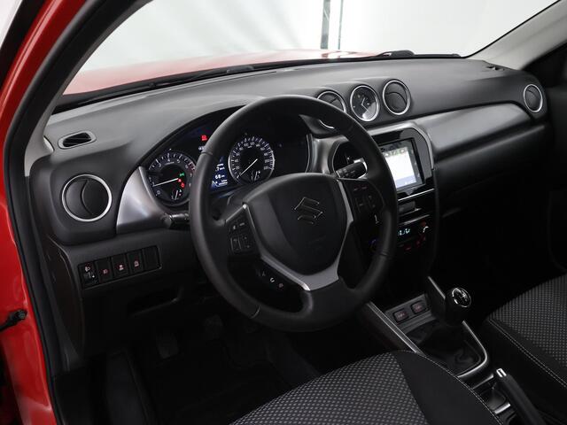 Suzuki VITARA 1.0 Boosterjet Select | Navigatie | Stoelverwarming/Stoelkoeling | Parkeercamera | Climate Control |