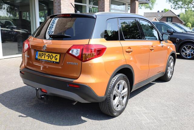 Suzuki VITARA 1.6 Exclusive TREKHAAK STOELVERW/VENTILATIE CAMERA NAVI CRUISE CLIMA 2XPDC 17''LMV