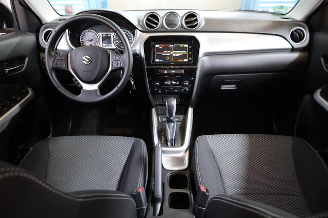Suzuki VITARA 1.6 Exclusive TREKHAAK STOELVERW/VENTILATIE CAMERA NAVI CRUISE CLIMA 2XPDC 17''LMV