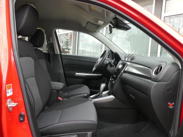 Suzuki VITARA 1.4 Boosterjet Select Smart Hybrid, Automaat, Navigatie, Keyless en goed onderhouden! 1500 KG TREKGEWICHT!