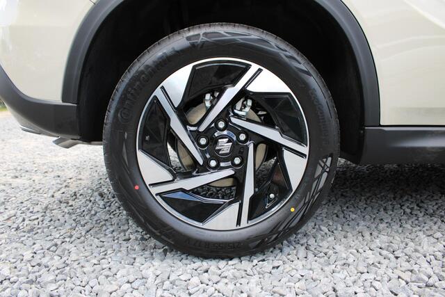 Suzuki VITARA 1.5 Hybrid Style Demo Voordeel, Parkeersensoren Draadloos Carplay en Panorama Dak.
