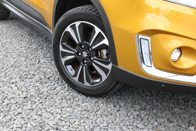 Suzuki VITARA 1.5 Hybrid Style, Automaat, 1e Eig. met Navigatie, Parkeersensoren en Dealer onderhouden!