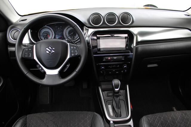 Suzuki VITARA 1.5 Hybrid Style, Automaat, 1e Eig. met Navigatie, Parkeersensoren en Dealer onderhouden!