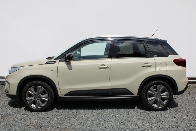 Suzuki VITARA 1.0 Boosterjet Select, Automaat, Trekhaak, Parkeersensoren en Navigatie