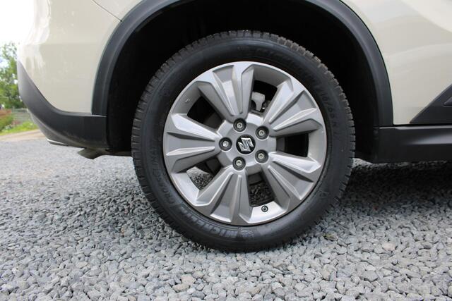 Suzuki VITARA 1.0 Boosterjet Select, Automaat, Trekhaak, Parkeersensoren en Navigatie