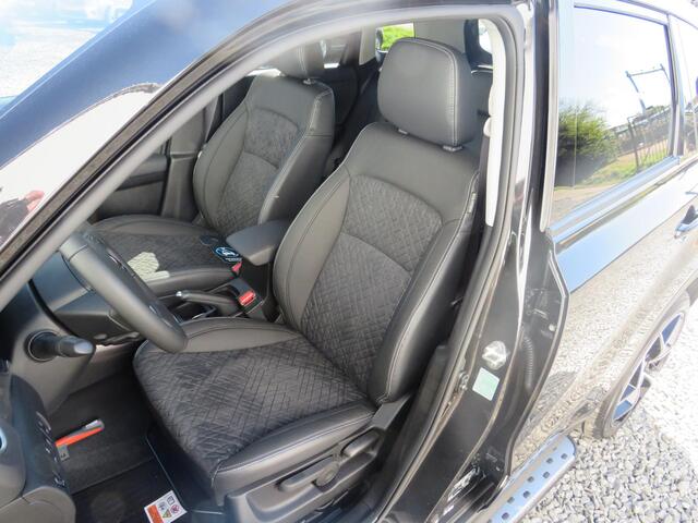 Suzuki VITARA 1.4 Boosterjet Style Smart Hybrid, Trekhaak, ORG Treeplanken, Draadloos Carplay, ZEER COMPLEET!