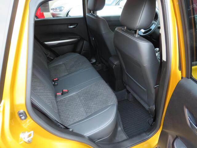 Suzuki VITARA 1.4 Boosterjet Style Smart Hybrid, SPECIAL, 19 Treeplanken, 6 Jaar GARANTIE!!