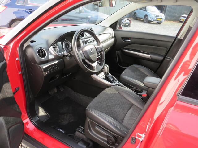 Suzuki VITARA 1.4 Boosterjet AllGrip Stijl/Style, Automaat, Panoramadak, Parkeersensoren, ZEER COMPLEET!