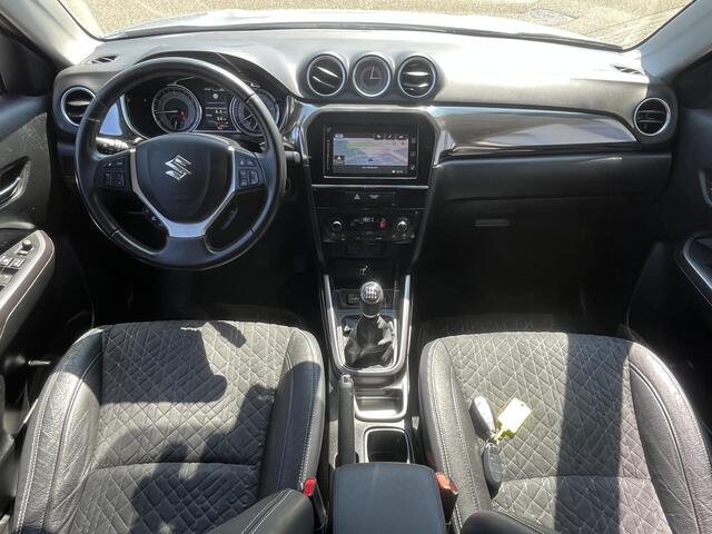 Suzuki VITARA 1.4 Boosterjet Style Smart Hybrid Meest Luxe uitvoering| Lage Km stand| Rijklaarprijs
