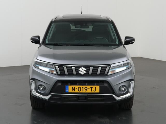 Suzuki VITARA 1.4 Boosterjet Select Smart Hybrid AllGrip | Panoramadak | Navigatie | Parkeercamera | Stoelverwarming/verkoeling | Keyless Go |