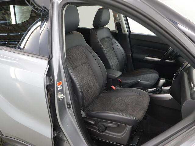 Suzuki VITARA 1.4 Boosterjet Select Smart Hybrid AllGrip | Panoramadak | Navigatie | Parkeercamera | Stoelverwarming/verkoeling | Keyless Go |