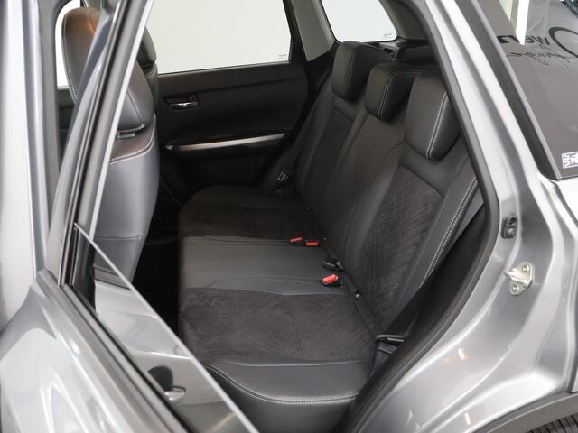 Suzuki VITARA 1.4 Boosterjet Select Smart Hybrid AllGrip | Panoramadak | Navigatie | Parkeercamera | Stoelverwarming/verkoeling | Keyless Go |