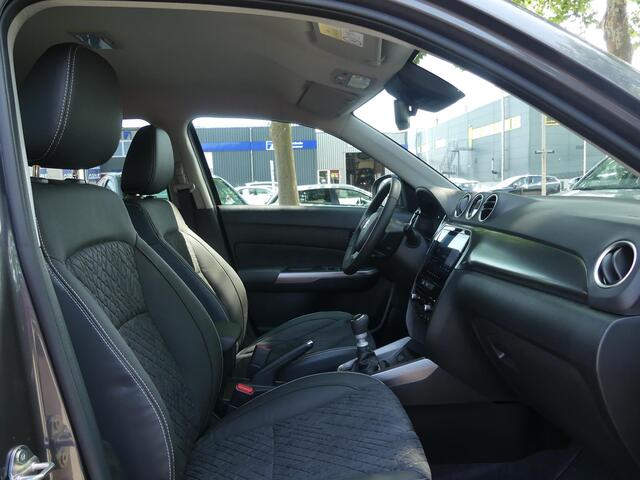 Suzuki VITARA Style 6 Jaar fabrieksgarantie! Nieuw uit voorraad leverbaar!