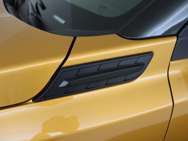 Suzuki VITARA 1.4 Boosterjet Style Smart Hybrid Two Tone Black Edition Ltd | Panodak / Sunroof | Apple Carplay Android Auto | Treeplankset | Rhino Pack |