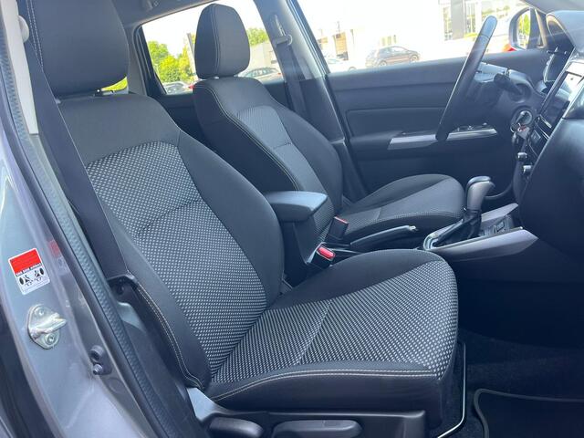 Suzuki VITARA 1.0 Boosterjet Select Automaat / Stoelverwarming / Afneembare trekhaak / 18'' LMV /