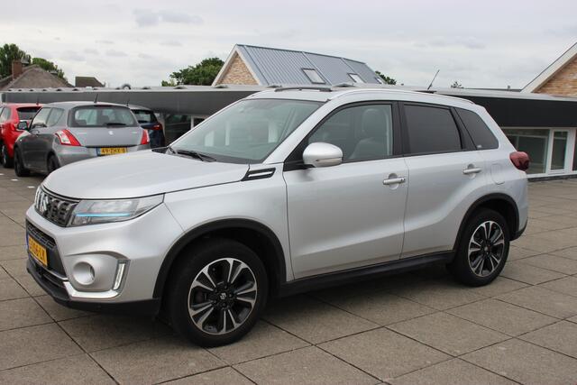 Suzuki VITARA 1.4 Boosterjet Style Hybrid | Opendak | Trekhaak | Carplay / Android auto | Climate control |