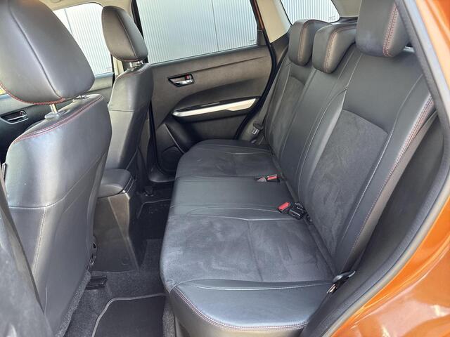 Suzuki VITARA 1.4 S Allgrip **NAVIGATIE/ STOELVERWARMING/ PARKEERSENSOREN VOOR EN ACHTER/ GARANTIE**