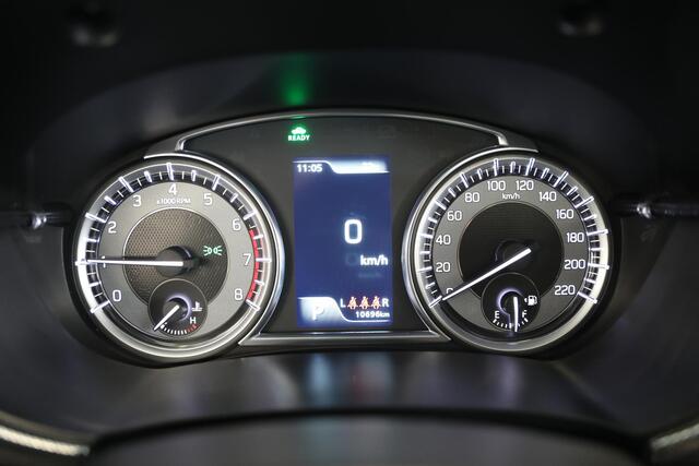 Suzuki VITARA 1.5 Hybrid Style | Schuif- opendak | Cruise Adaptief
