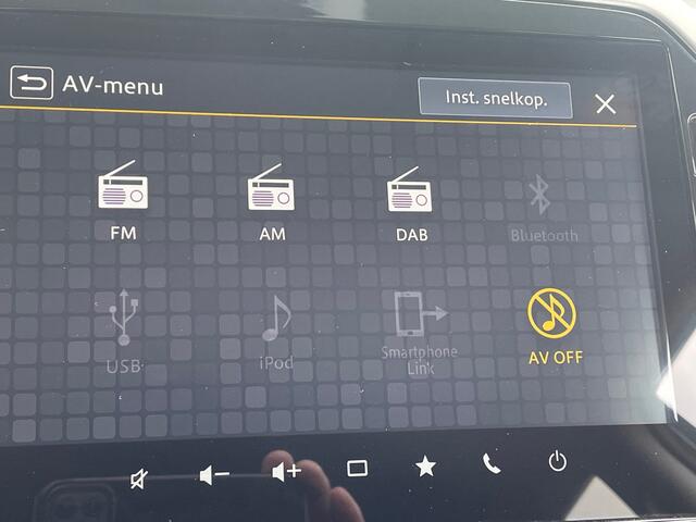 Suzuki VITARA 1.4 Boosterjet Select Smart Hybrid Navigatie, Climate Control, Adaptive Cruise Control, 17"Lm, Stoelverwatming