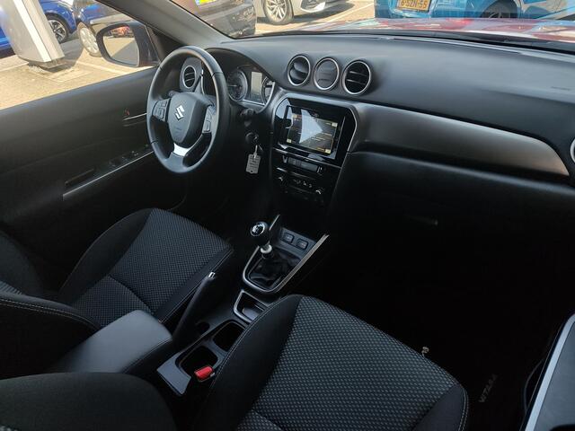 Suzuki VITARA 1.4 BOOSTERJET SELECT SMART HYBRID Navi | Camera | Dodehoeksensoren | Stoelverwarming