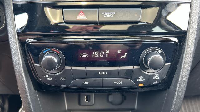 Suzuki VITARA 1.4 BOOSTERJET STYLE SMART HYBRID Open dak | Alcantara | Dodehoeksensoren