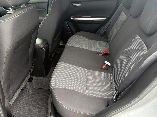 Suzuki VITARA 1.4 Boosterjet Select Smart Hybrid | Automaat | Keyless | Navigatie | Rijklaarprijs!