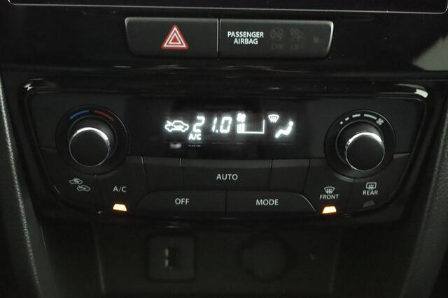 Suzuki VITARA 1.4 Boosterjet Select Smart Hybrid | Climate control | Cruise control adaptive | Navigatie | Camera | Apple carplay, Android auto | Lichtmetalen Velgen | Stoelverwarming |