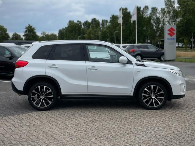 Suzuki VITARA 1.6 EXCLUSIVE AUTOMAAT CAMERA NAVI 18 INCH