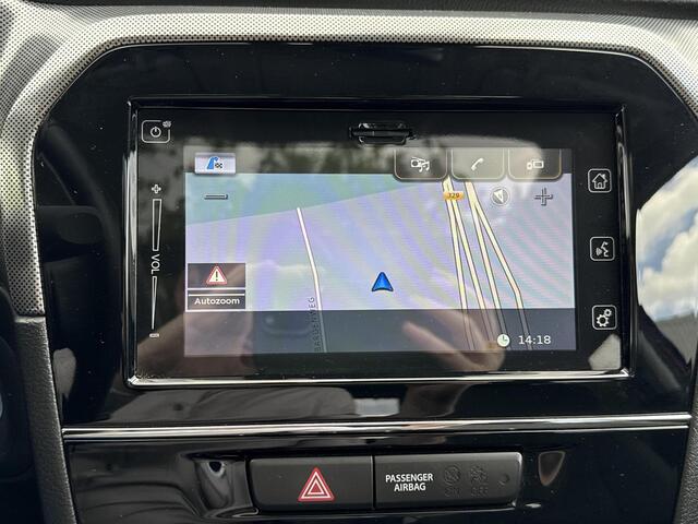 Suzuki VITARA 1.5 Hybrid Style **NAVIGATIE/ PANORAMADAK/ STOELVERWARMING/ 36 MAANDEN GARANTIE**